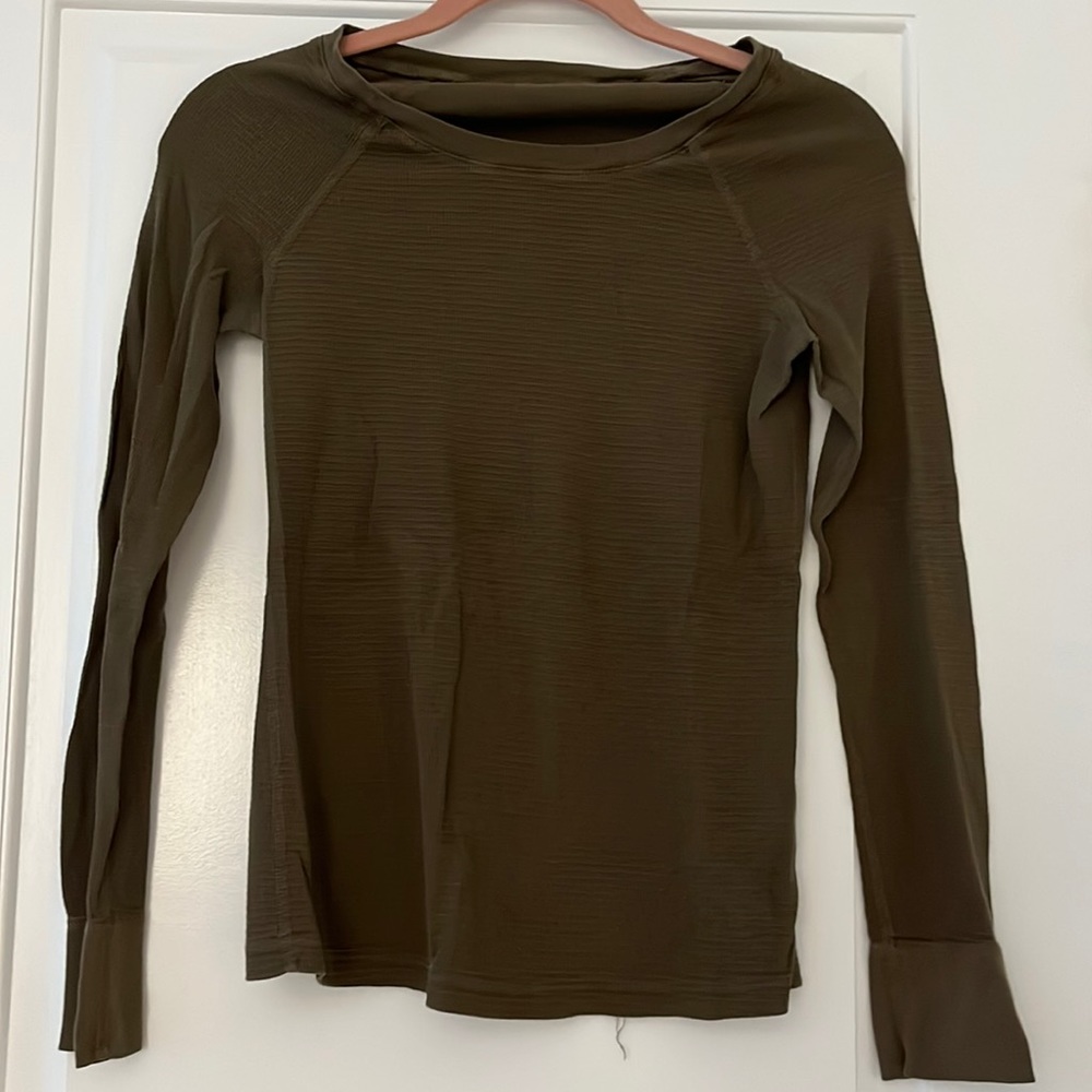 Three Dot Olive green waffle long sleeve